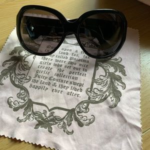 Juicy Couture Black Jeweled Sunglasses🖤😎